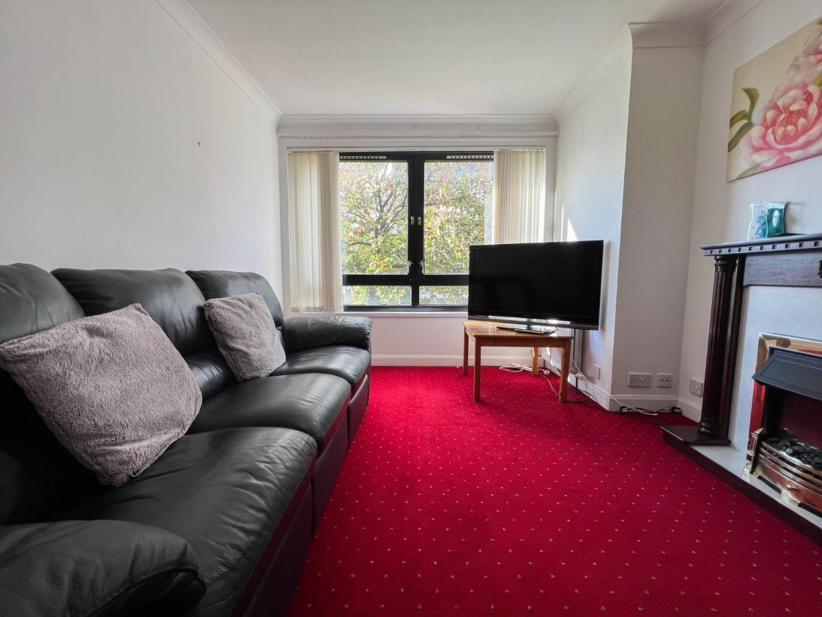 Anniesland Glasgow 1Bd Flat - Free Parking Eksteriør billede